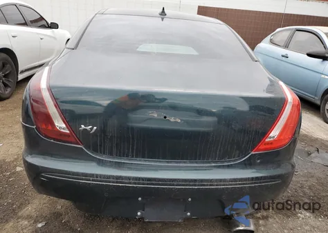 2015 Jaguar Xjl Portfolio z USA, uszkodzony, nr VIN SAJWA2GZ0F8V86007